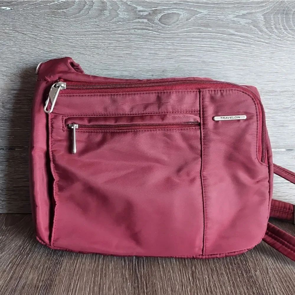 Travelon Anti-Theft Crossbody Bag - Burgundy